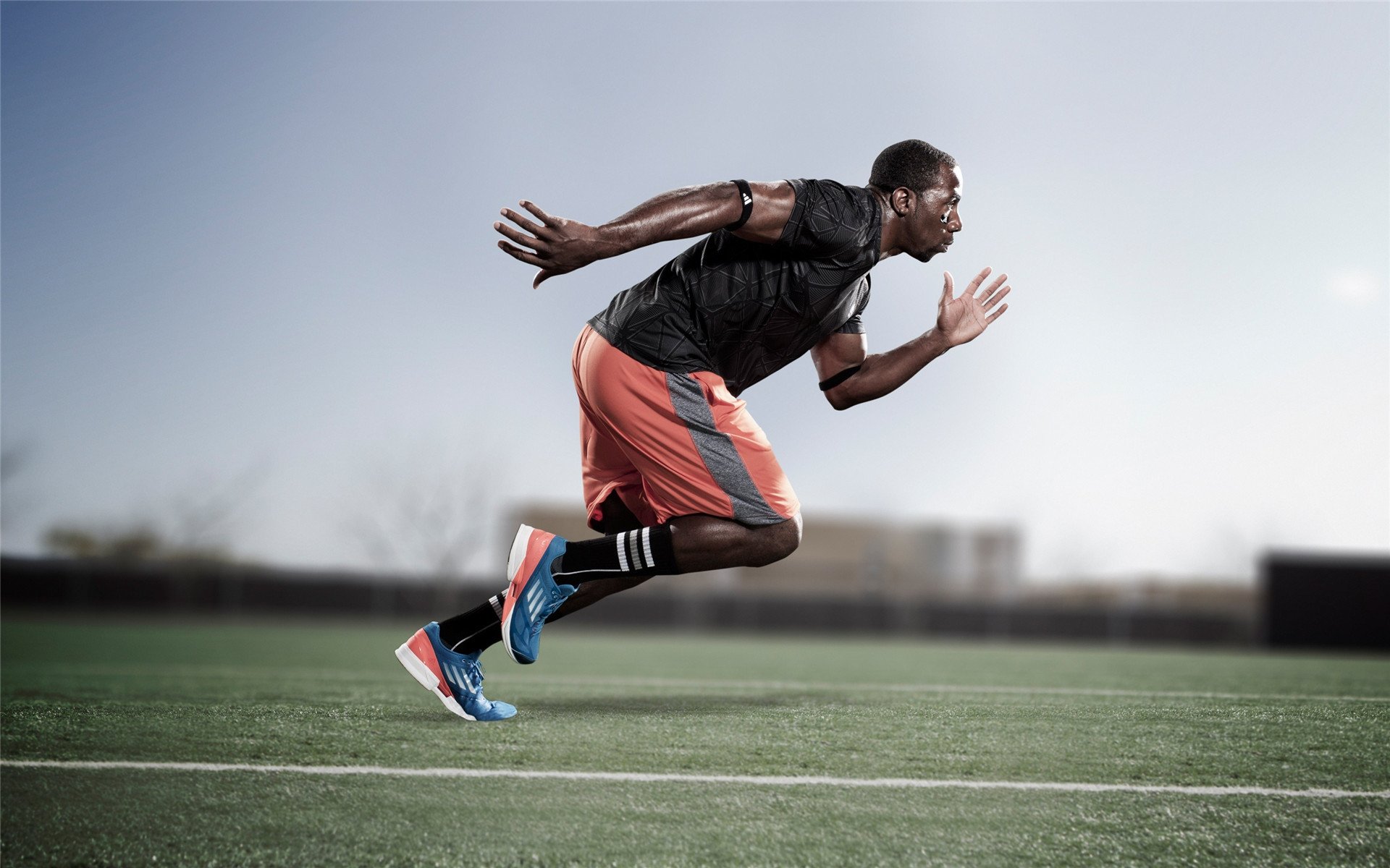 塞内加尔强行终结多特蒙德，拉什福德攻防两端统治全场