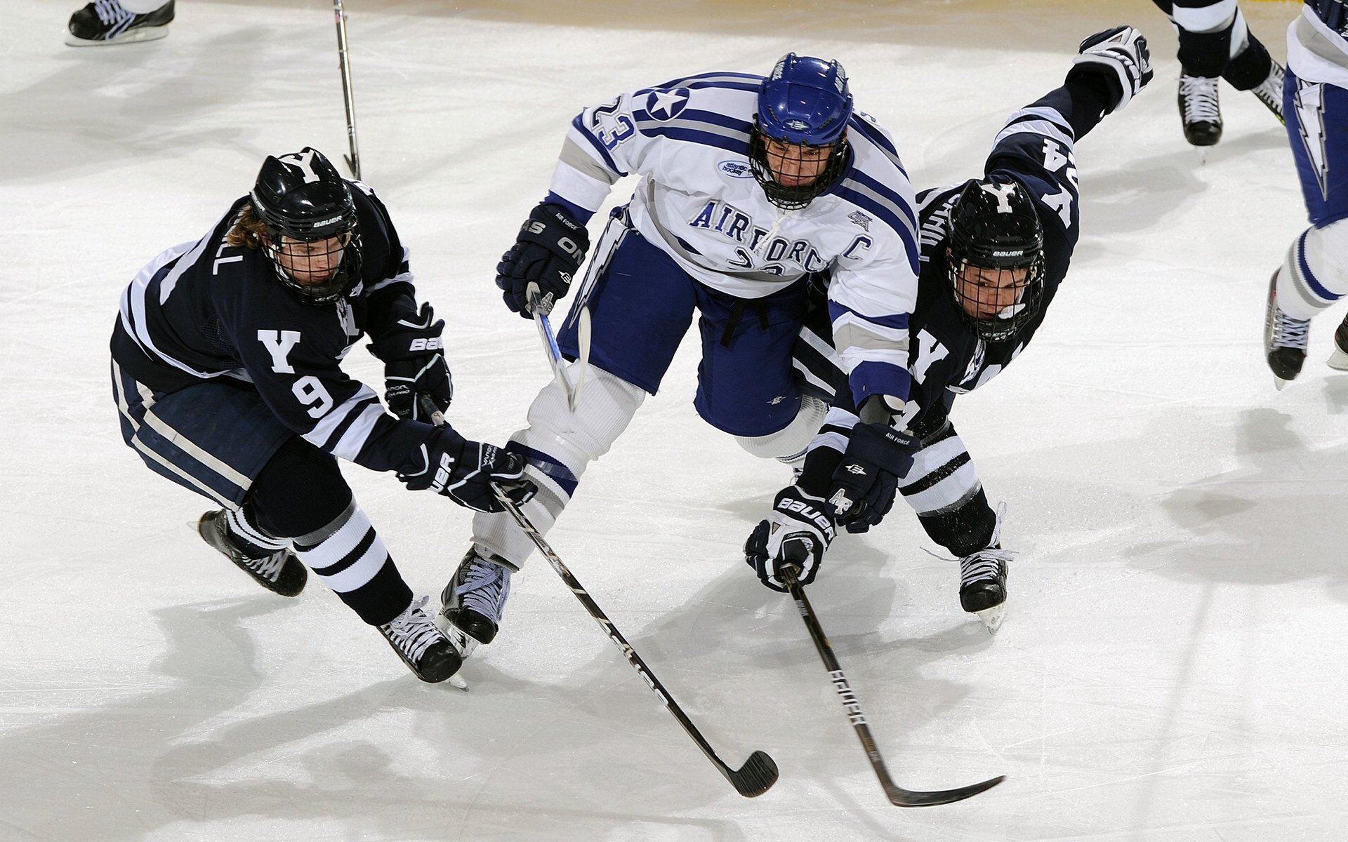 索伯奇迹夜，汉密尔顿状态火热，改写F1格局的完胜之战